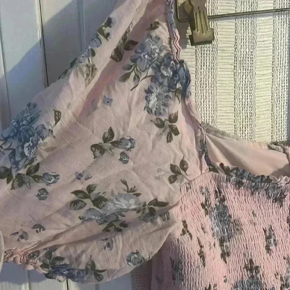 Forever Floral Smocked Dress - Gal Meets Glam sz 16 - Picture 8 of 9